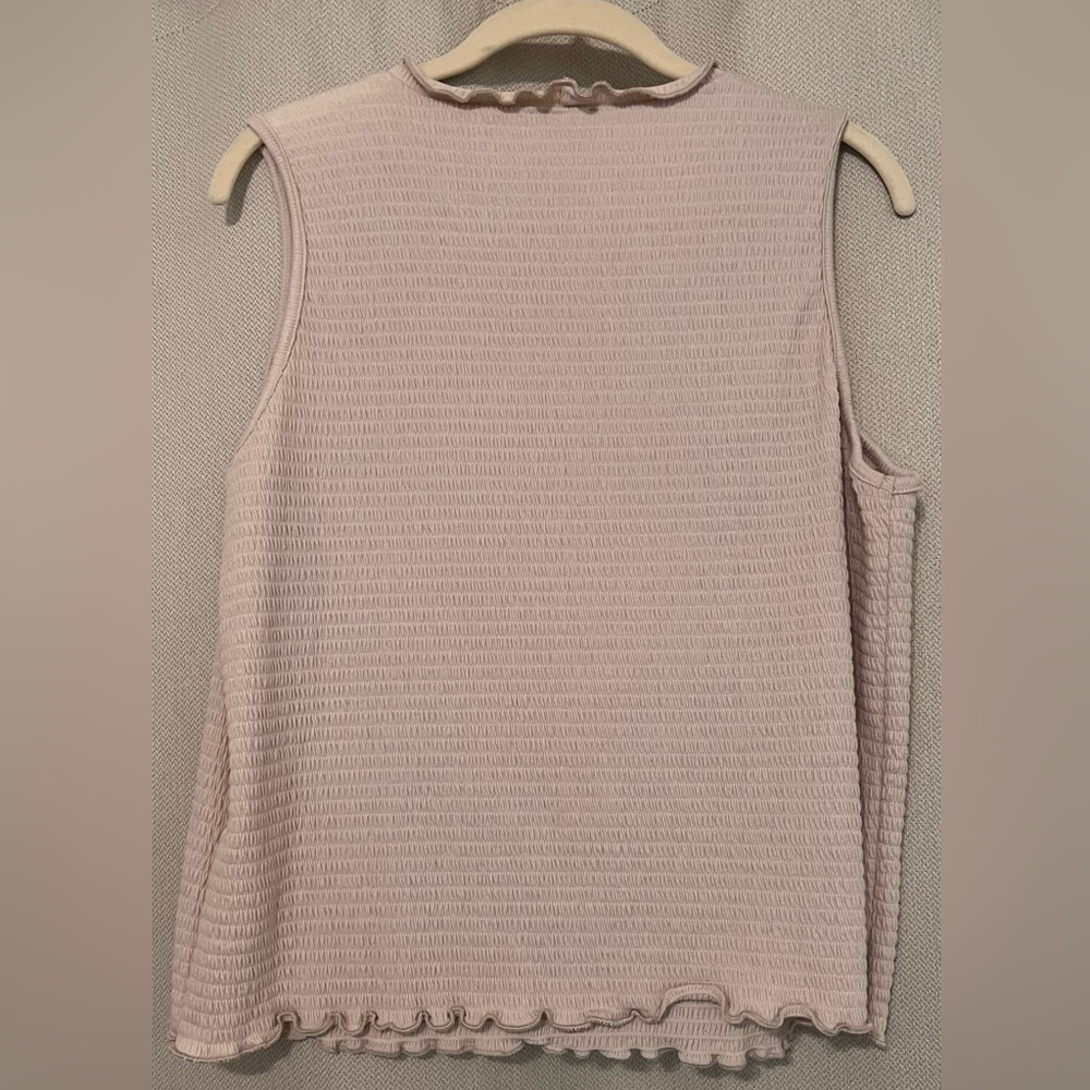 Cropped Tank Top - Picture 2 of 3